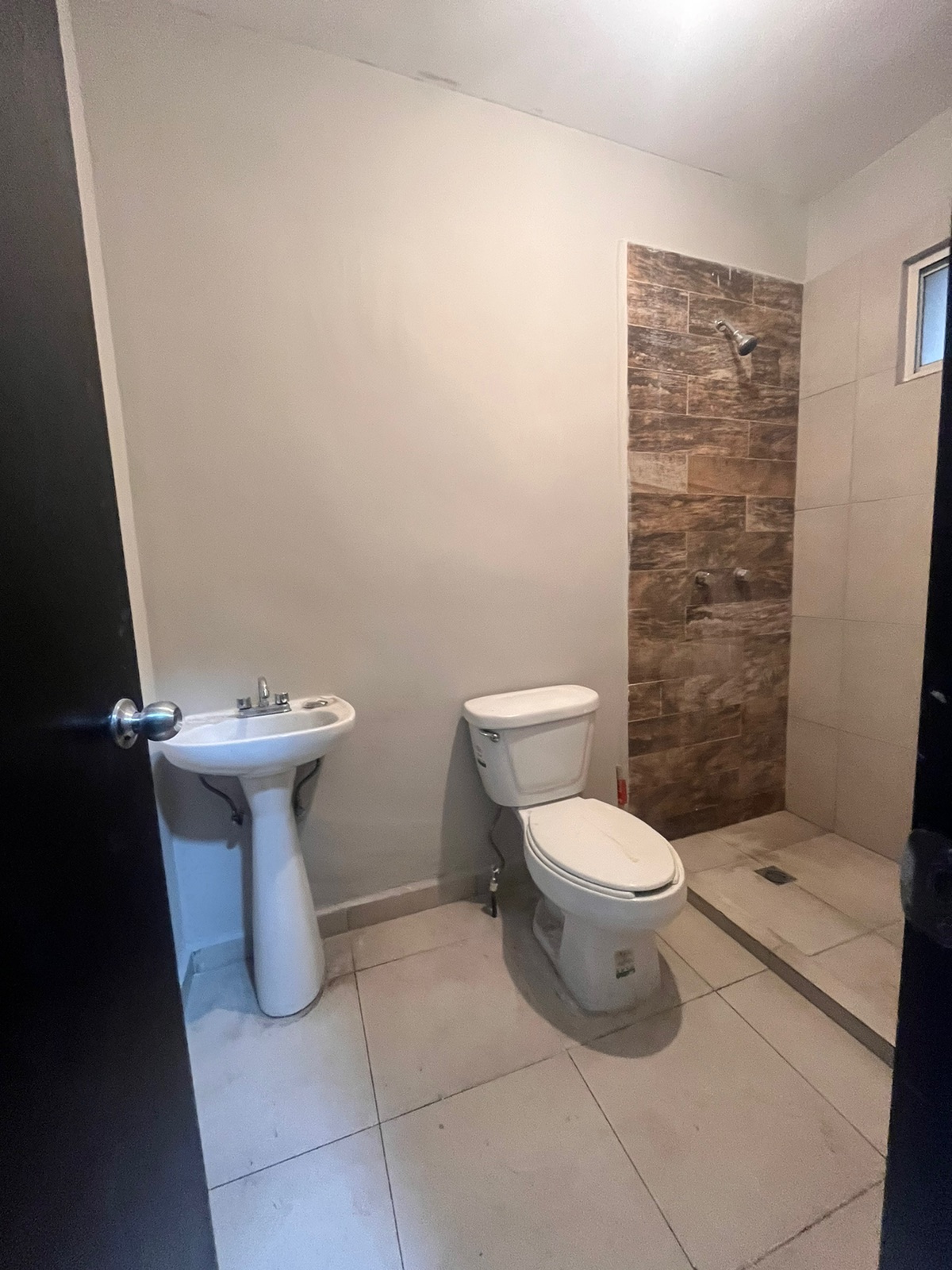 Imagen 5 de Depa Cuarto ind 5 min UMAE34 UVM CUMBRES